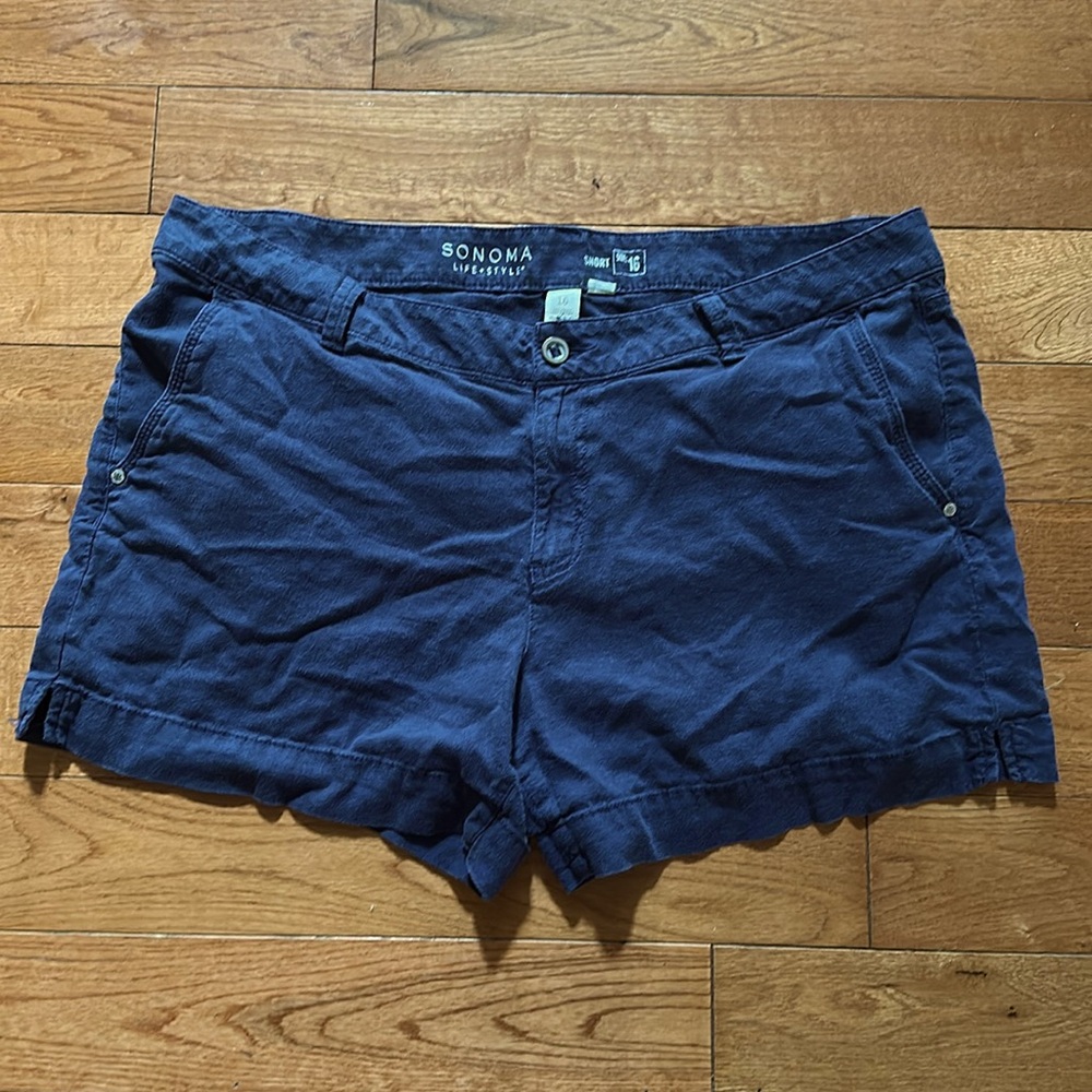 Sonoma Linen Navy Shorts with pockets and zipper